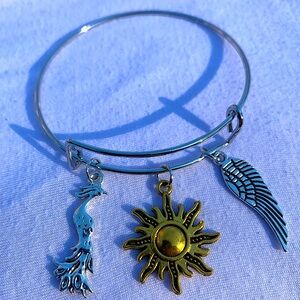 Brand New! Handmade! Adjustable Charm Bangle Bracelet!